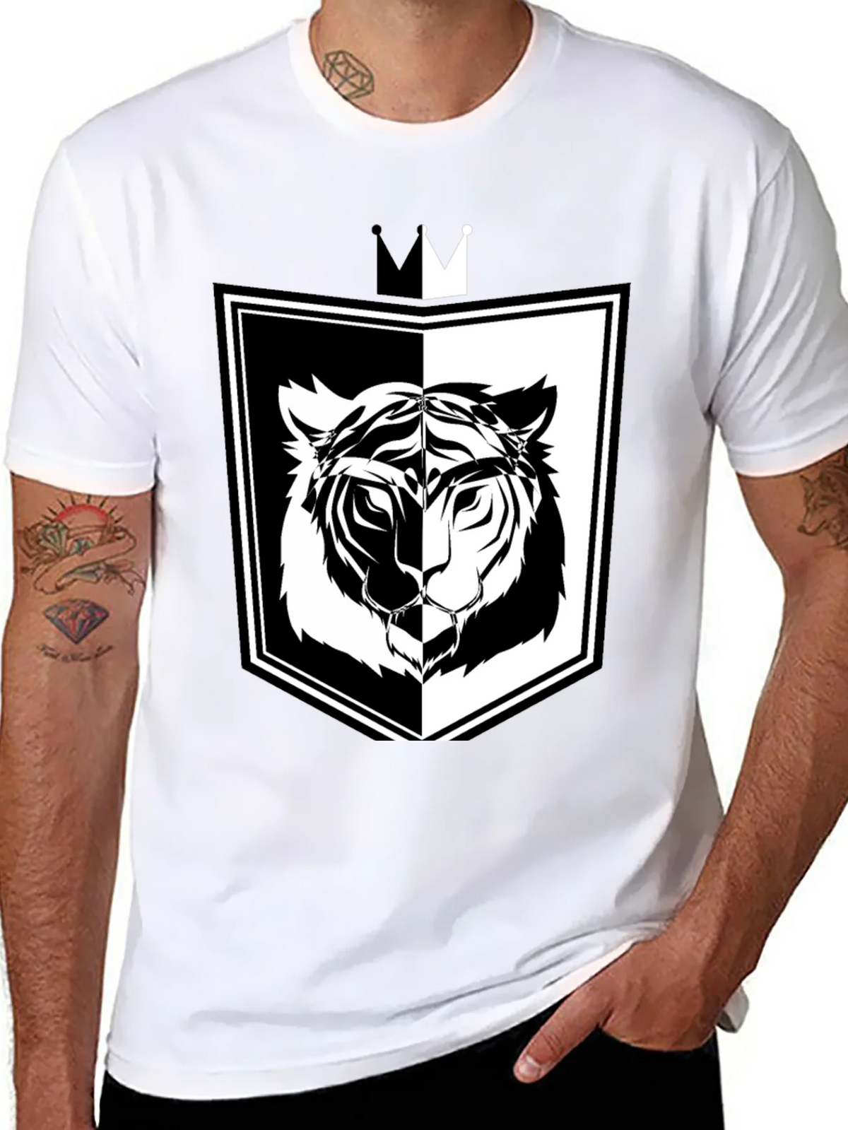 Tiger Shield Graphic Tee - Black product image 10